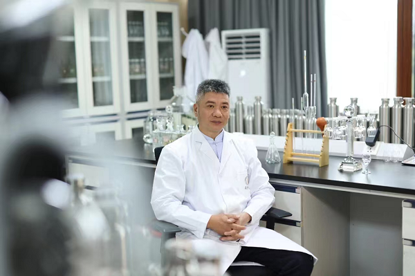 技艺传承需要时间更需要坚持和热爱尊龙人生就是博酱酒大师余方强：