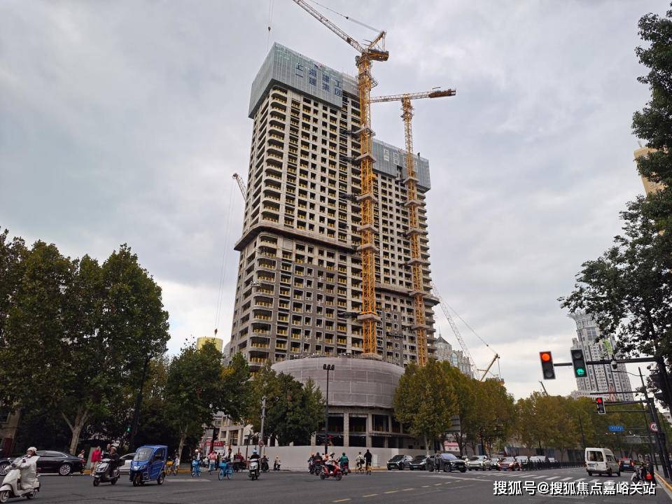 海虹口·华润楼盘百科→首页网站→楼盘百科→首页→处24小时热线电话z6尊龙·中国网站华润·外滩瑞府售楼处电话→外滩瑞府售楼中心电线上(图6) 海虹口·华润楼盘百科→首页网站→楼盘百科→首页→处24小时热线电话z6尊龙·中国网站华润·外滩瑞府售楼处电话→外滩瑞府售楼中心电线上(图6)